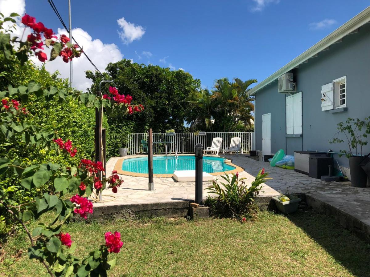 T2 à Convenance Baie-Mahault Exterior foto